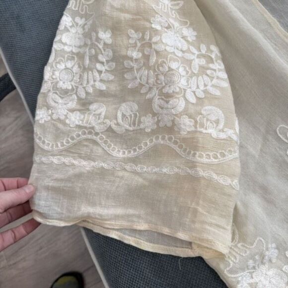 Boutique lightweight gauzy embroidered cream beachy coverup kaftan OS Large - Picture 10 of 13